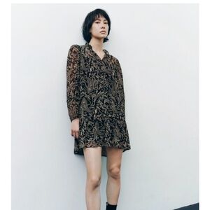 Elegant Black and Brown Patterned Dress